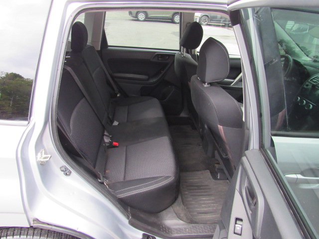 Used 2018 Subaru Forester 2.5i Premium AWD/4WD image 18