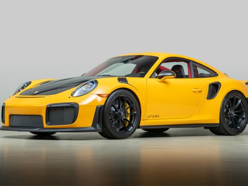 Used 2018 Porsche 911 GT2 RS image 46