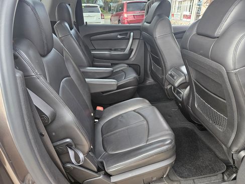 Used 2007 GMC Acadia SLT image 9