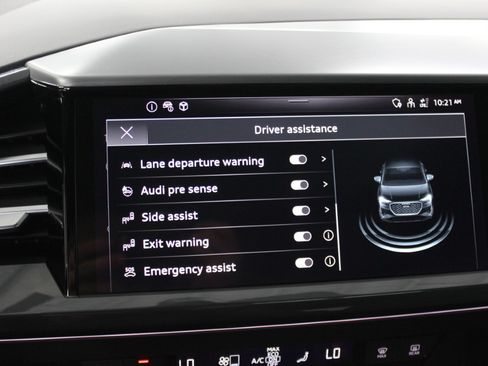 Used 2024 Audi Q4 e-tron Premium Plus image 25