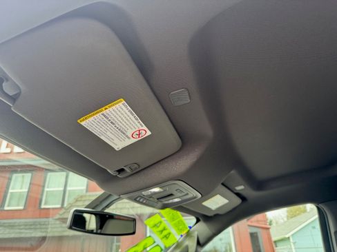 Used 2023 Chevrolet Silverado 2500 LT image 17