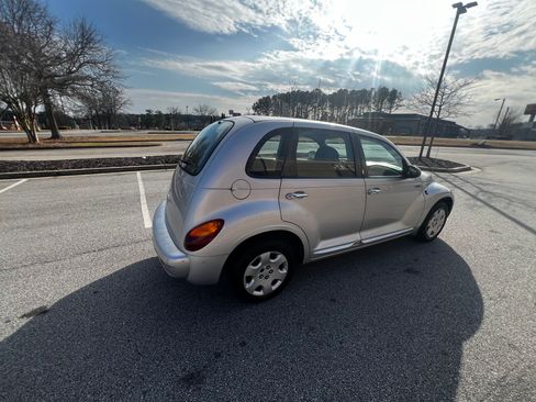 Used 2005 Chrysler PT Cruiser Touring Edition image 4