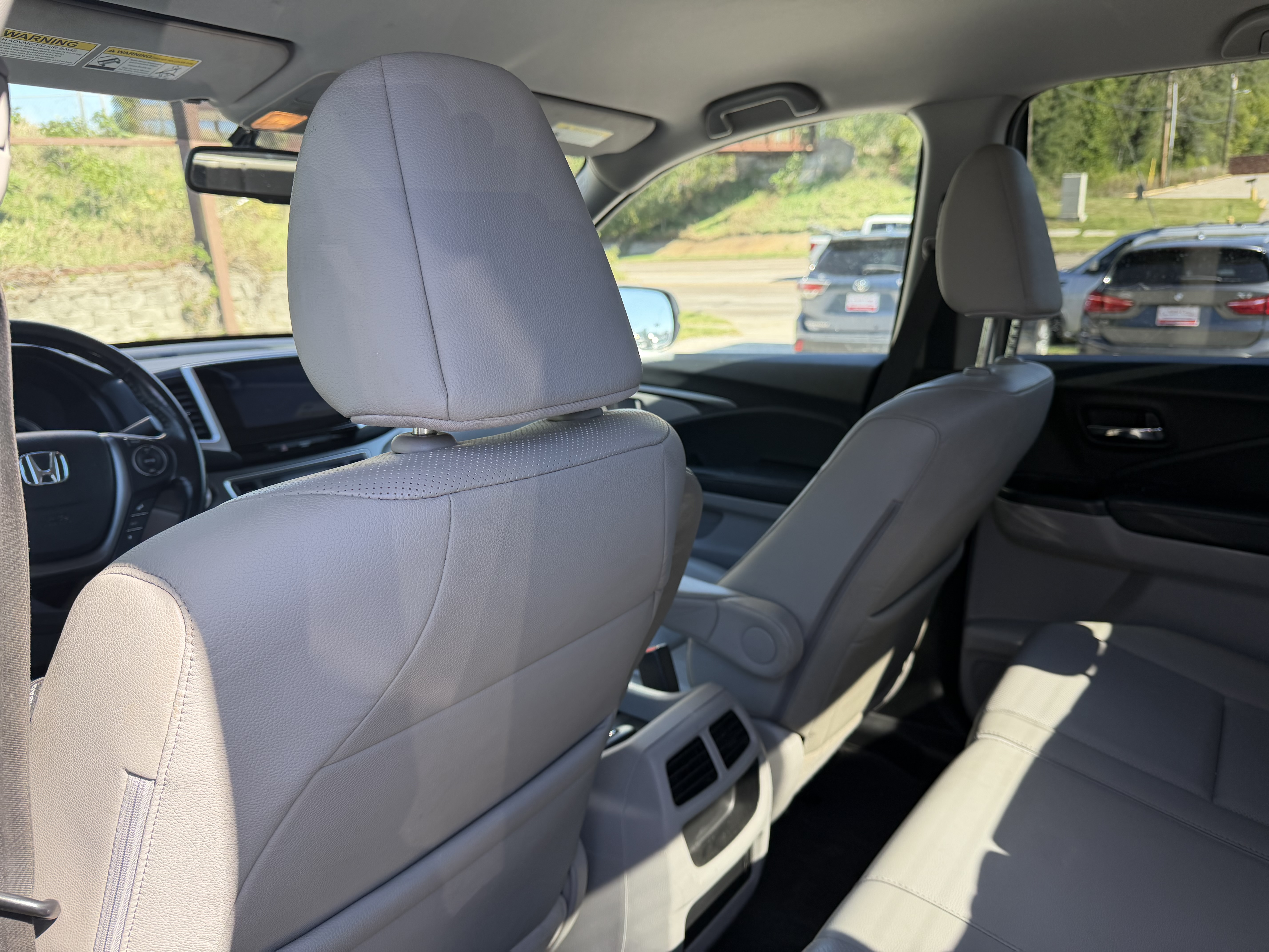 Used 2018 Honda Ridgeline RTL-T image 12