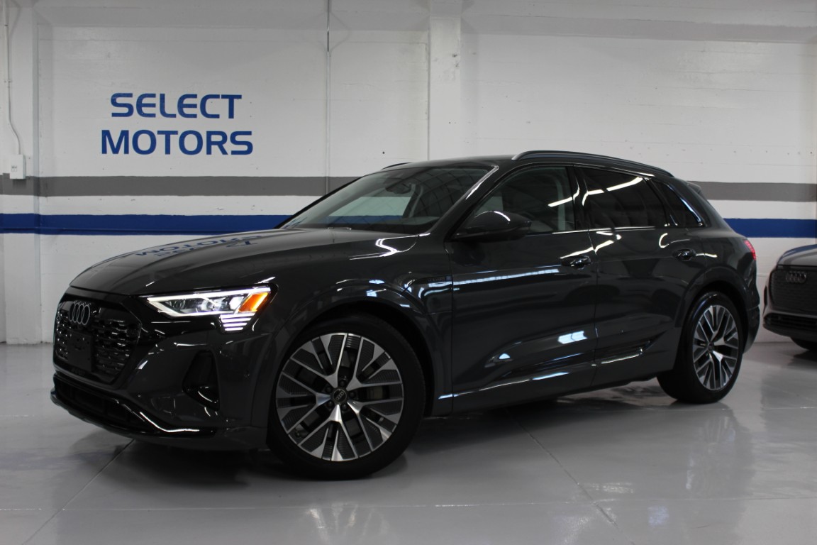 Used 2024 Audi Q8 e-tron Premium Plus AWD/4WD image 2