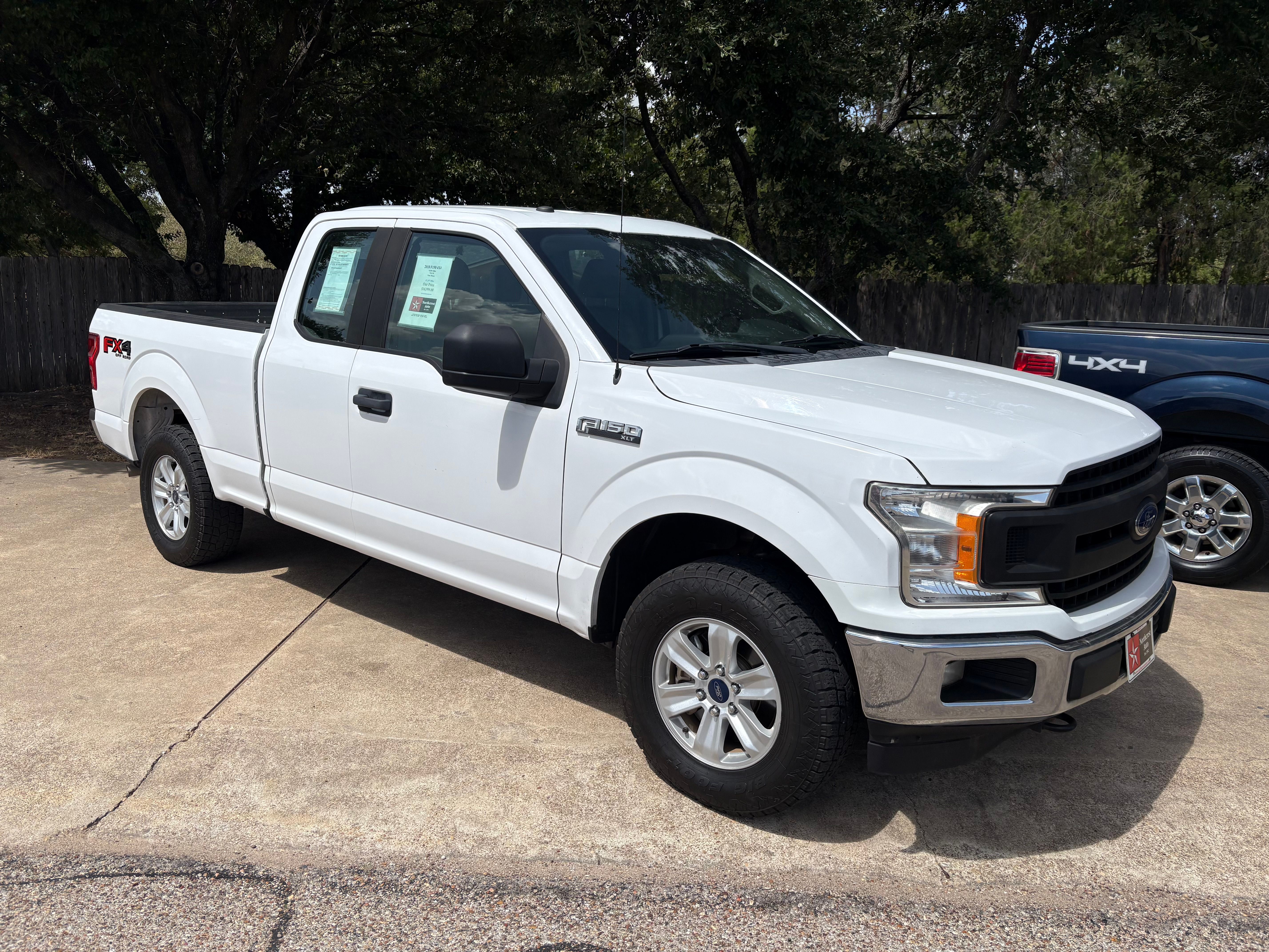 Used 2018 Ford F150 4x4 SuperCab FX4 image 2