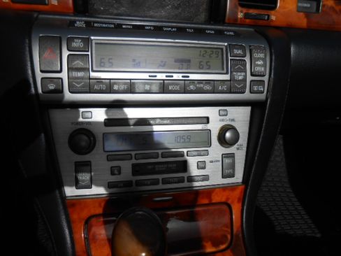Used 2002 Lexus SC 430 Convertible RWD image 15