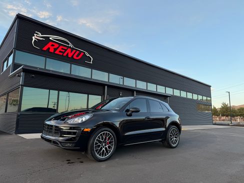 Used 2017 Porsche Macan Turbo AWD/4WD image 1