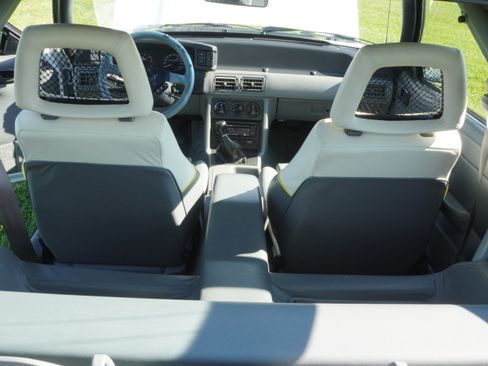 Used 1989 Ford Mustang LX V8 Hatchback RWD image 30
