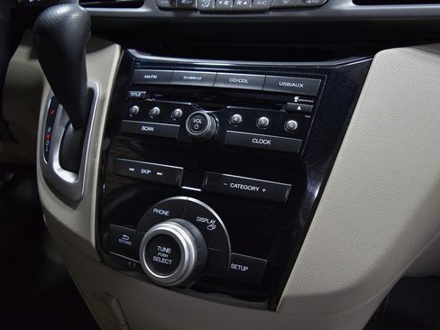 Used 2011 Honda Odyssey EX-L image 30