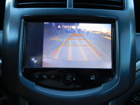 Used 2016 Chevrolet Sonic LT image 14