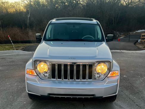 Used 2008 Jeep Liberty Limited image 9