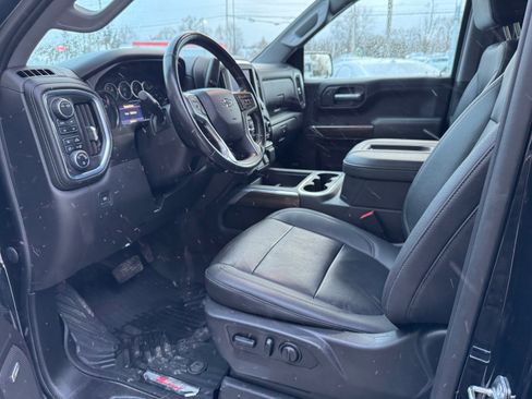 Used 2021 Chevrolet Silverado 1500 RST image 7