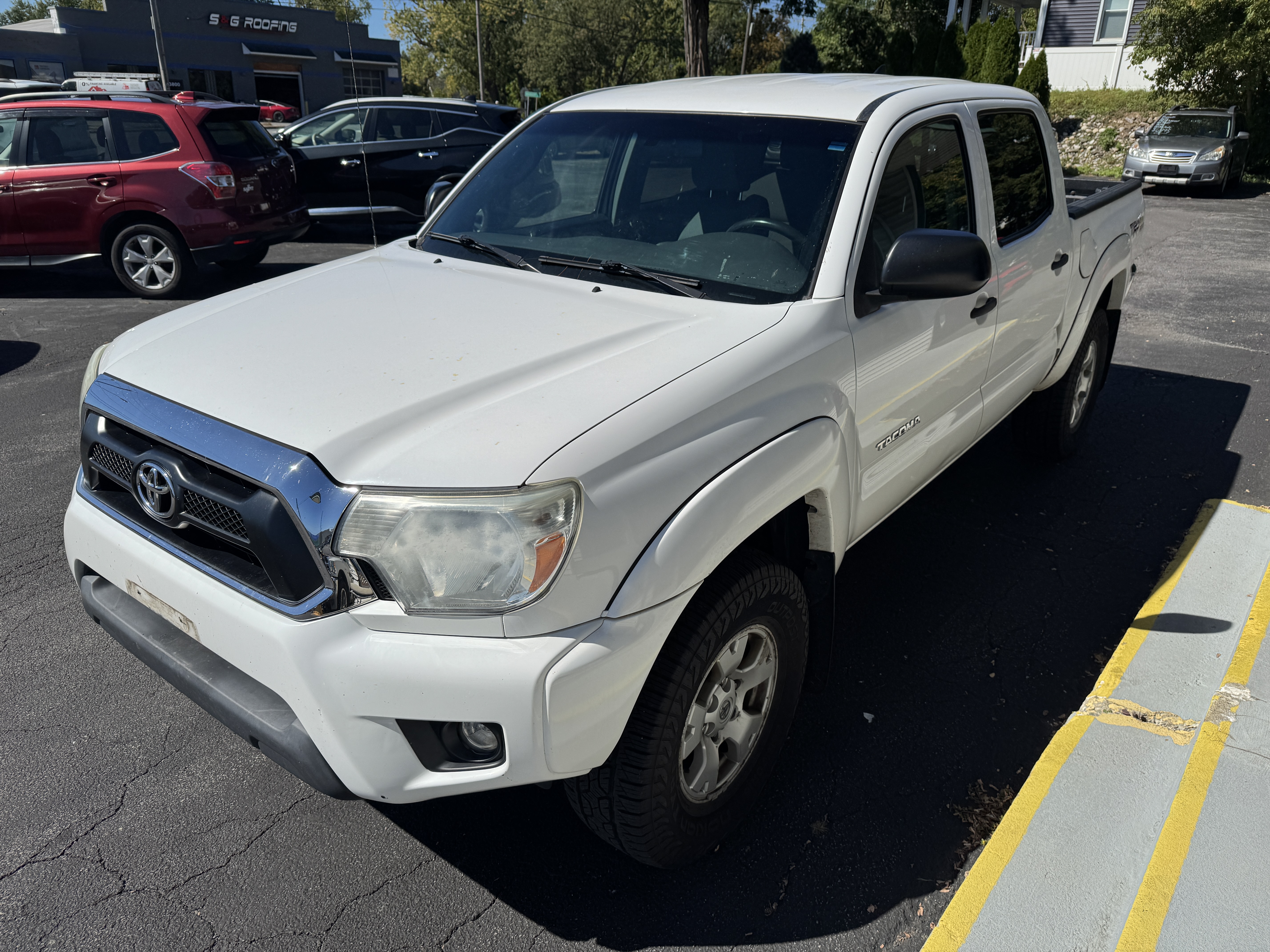Used 2015 Toyota Tacoma 4x4 Double Cab TRD Off-Road image 3