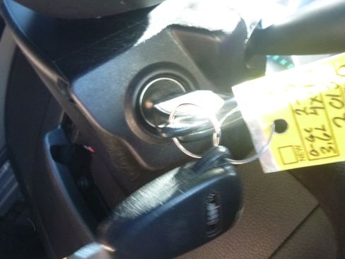 Used 2015 Jeep Wrangler 4WD Unlimited Sport image 21