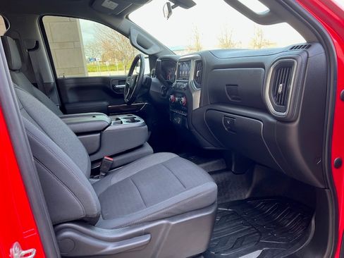Used 2021 Chevrolet Silverado 1500 RST image 23