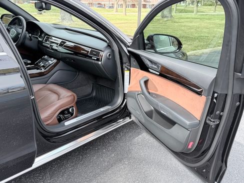 Used 2015 Audi A8 L 3.0T image 21