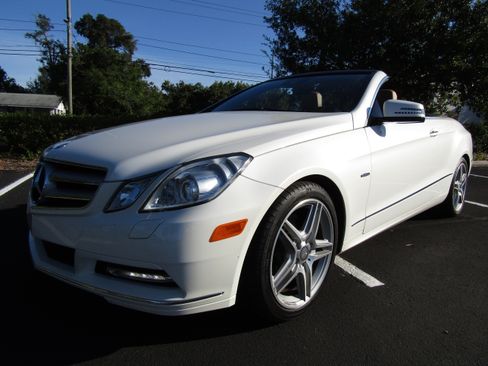 Used 2012 Mercedes-Benz E 350 Sport image 3