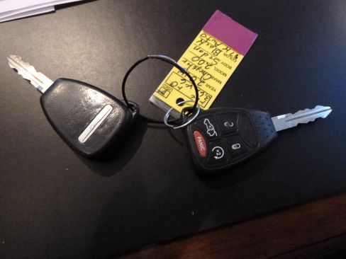 Used 2014 Chrysler 200 Limited image 25