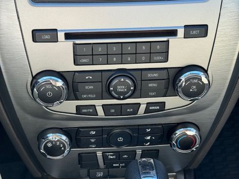 Used 2012 Ford Fusion SE image 15