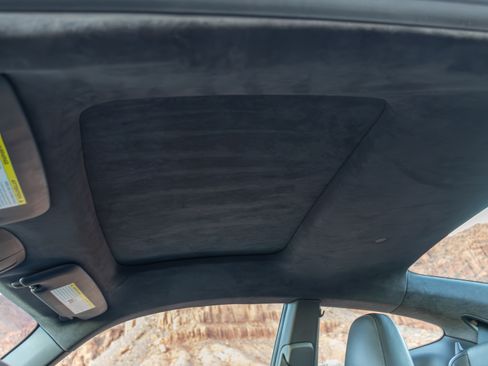 Used 2012 Porsche 911 Carrera S image 17