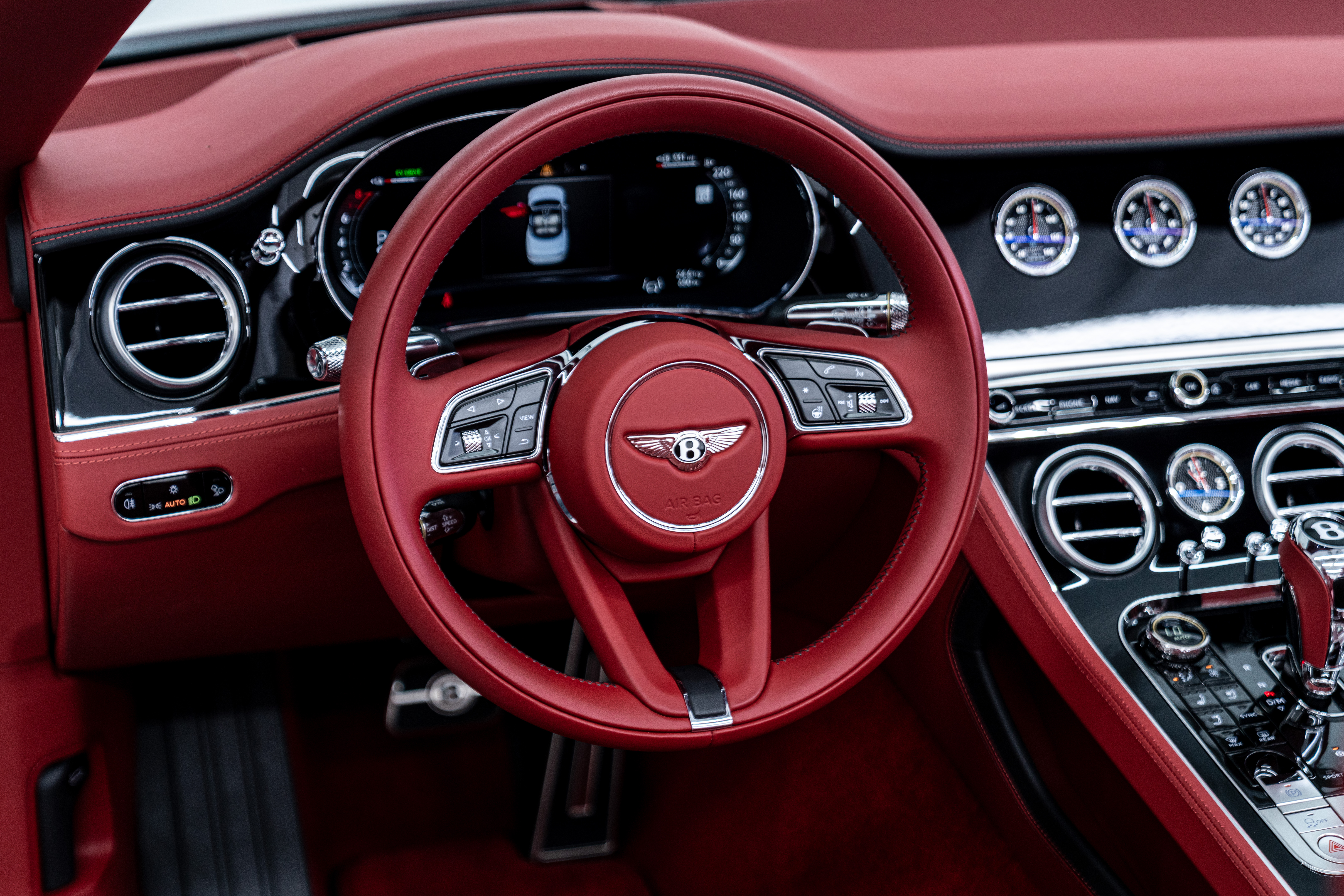 Used 2025 Bentley Continental GTC Speed AWD/4WD image 23