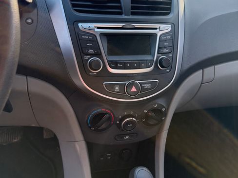 Used 2017 Hyundai Accent SE image 19