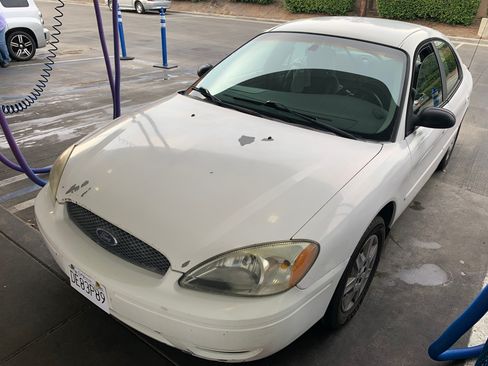 Used 2006 Ford Taurus SE image 20