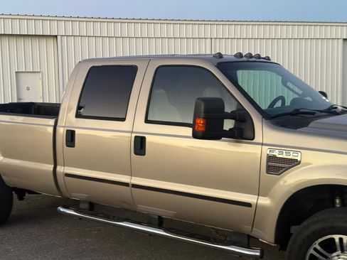 Used 2010 Ford F350 Lariat image 56
