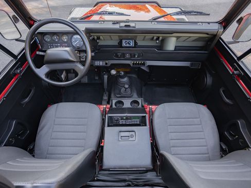 Used 1994 Land Rover Defender 90 image 20