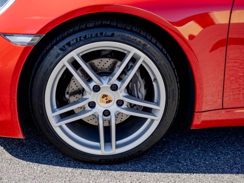 Used 2013 Porsche 911 Carrera image 7