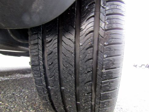 Used 2016 Kia Soul + image 12