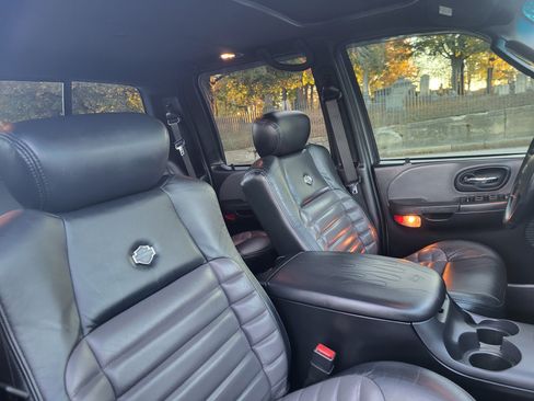 Used 2002 Ford F150 Harley-Davidson image 16