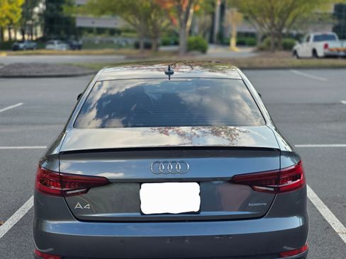Used 2019 Audi A4 2.0T Premium Plus quattro Sdn AWD/4WD image 4
