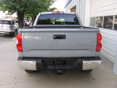 Used 2020 Toyota Tundra SR5 image 4
