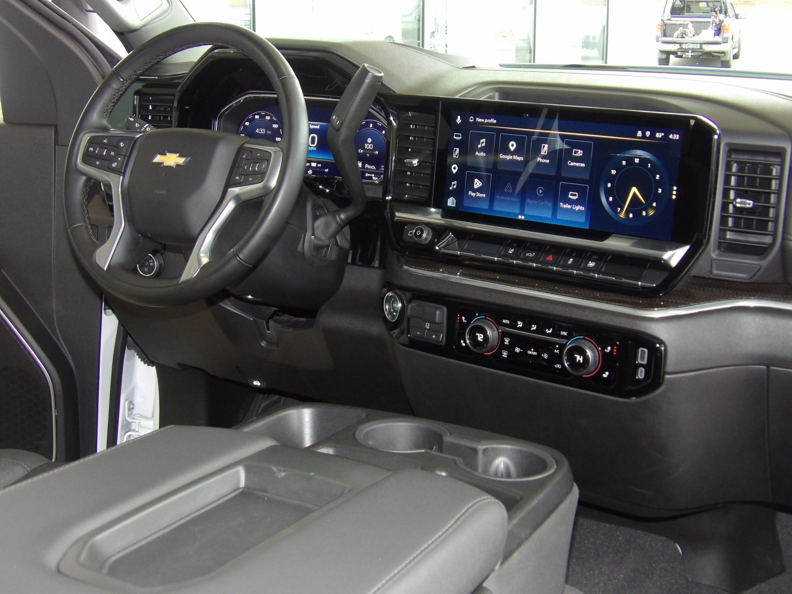 Used 2025 Chevrolet Silverado 2500 4x4 Crew Cab LT image 27