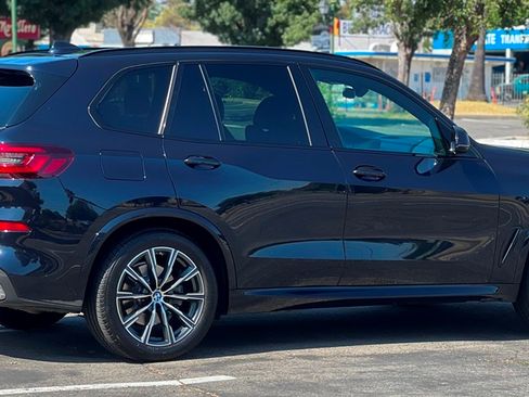 Used 2021 BMW X5 xDrive40i image 5