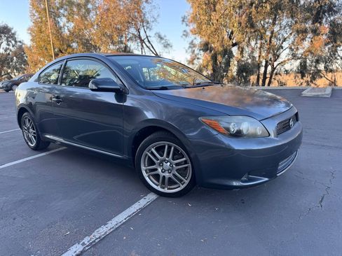 Used 2010 Scion tC image 9