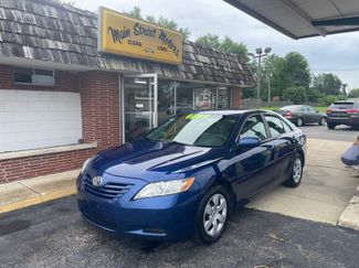 Used 2009 Toyota Camry LE image 1
