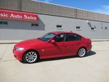 Used 2010 BMW 328i xDrive image 3