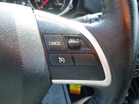 Used 2015 Mitsubishi Outlander Sport ES image 19