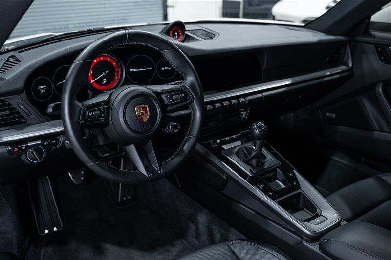Used 2021 Porsche 911 Carrera 4S AWD/4WD image 47