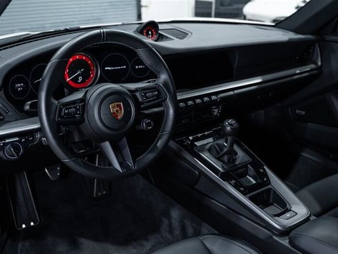 Used 2021 Porsche 911 Carrera 4S AWD/4WD image 47