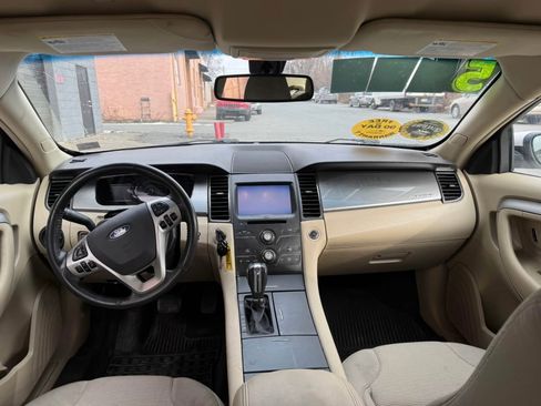 Used 2013 Ford Taurus SEL AWD/4WD image 11