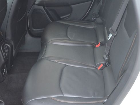 Used 2018 Jeep Compass Limited image 11