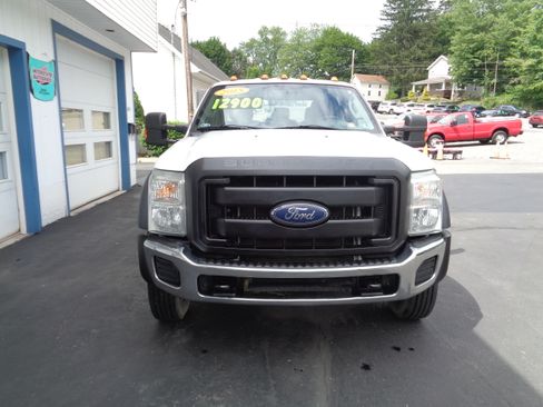 Used 2015 Ford F550 2WD Crew Cab Super Duty image 7