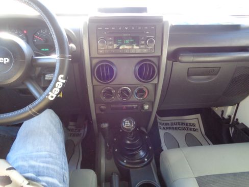Used 2008 Jeep Wrangler X image 47