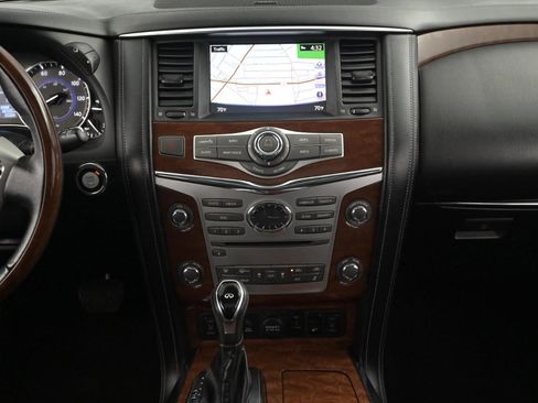 Used 2018 INFINITI QX80 image 17
