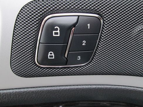 Used 2015 Ford Explorer FWD Limited image 5