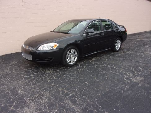 Used 2012 Chevrolet Impala LT FWD image 1