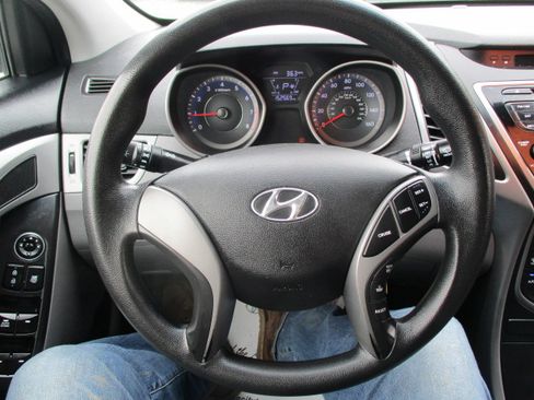 Used 2014 Hyundai Elantra SEL w/ Convenience Package FWD image 25